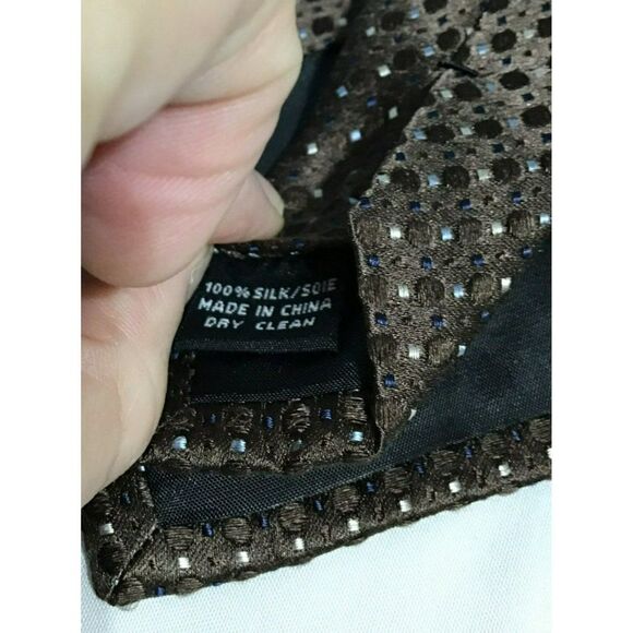 5/$10 Stafford 54" Brown Silk Tie White Dots - Picture 4 of 5